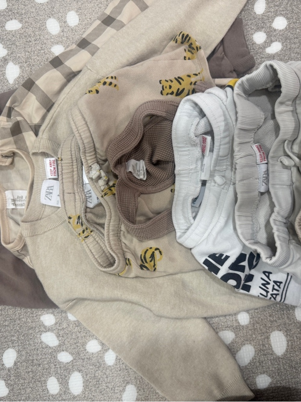 Lot of 10 Zara Kids H&M neutral jumpsuit sweater beige toddler boy shorts pants - Picture 2 of 16